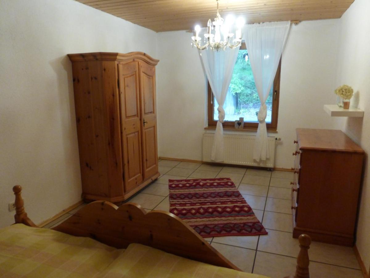 Ferienwohnungen Hof Heiderich Oberzent Екстер'єр фото